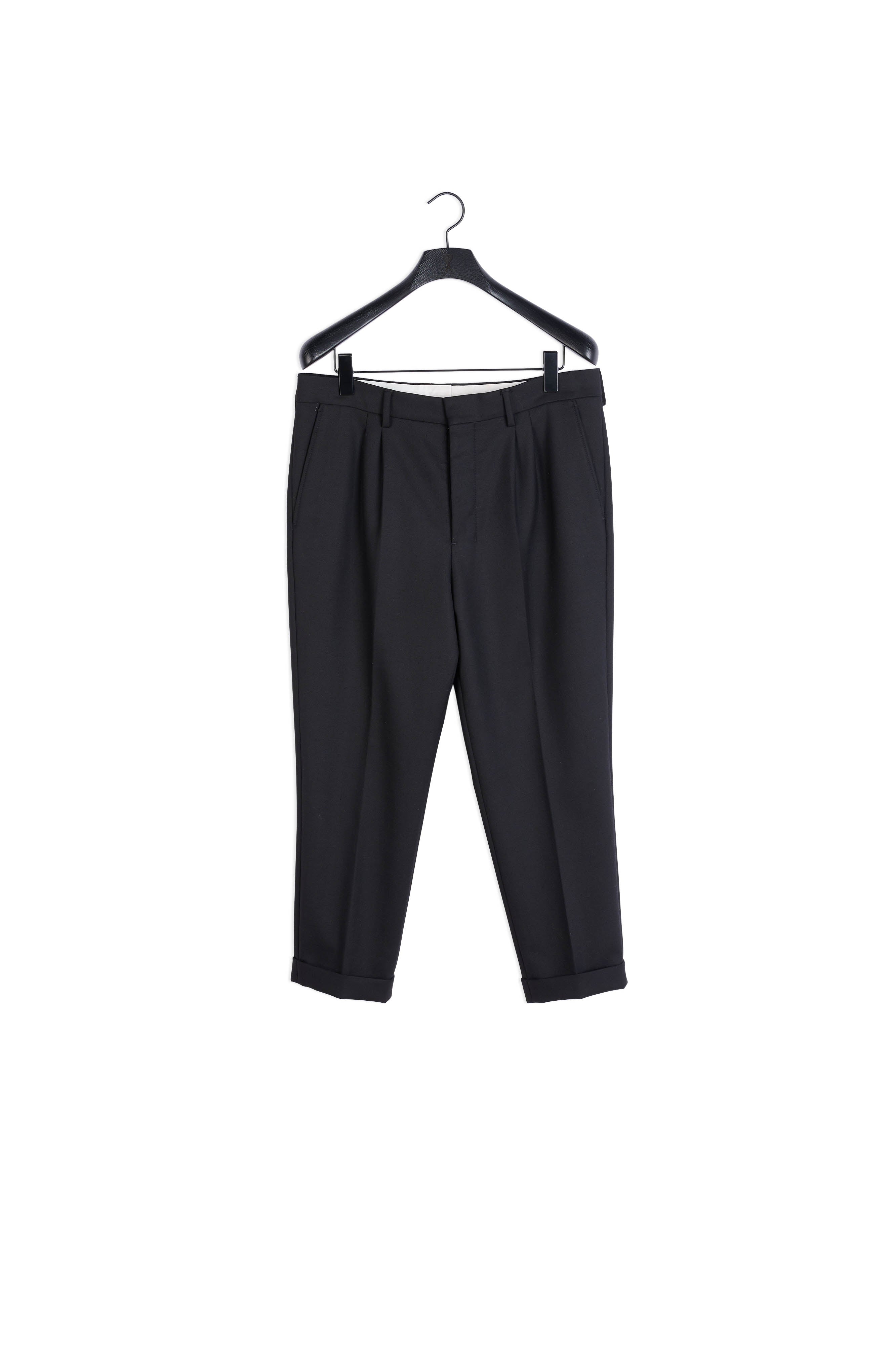 Pantalon Carotte A Plis Faume - seconde main