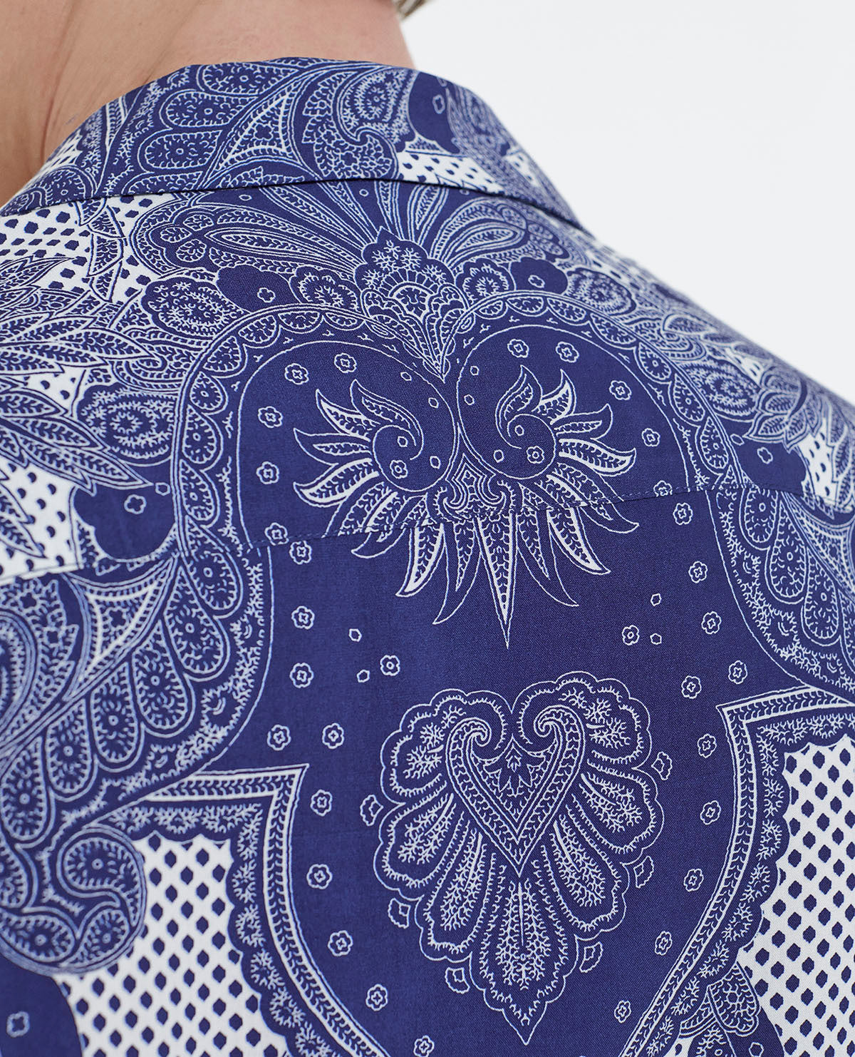 Chemise col requin bleue Faume - seconde main