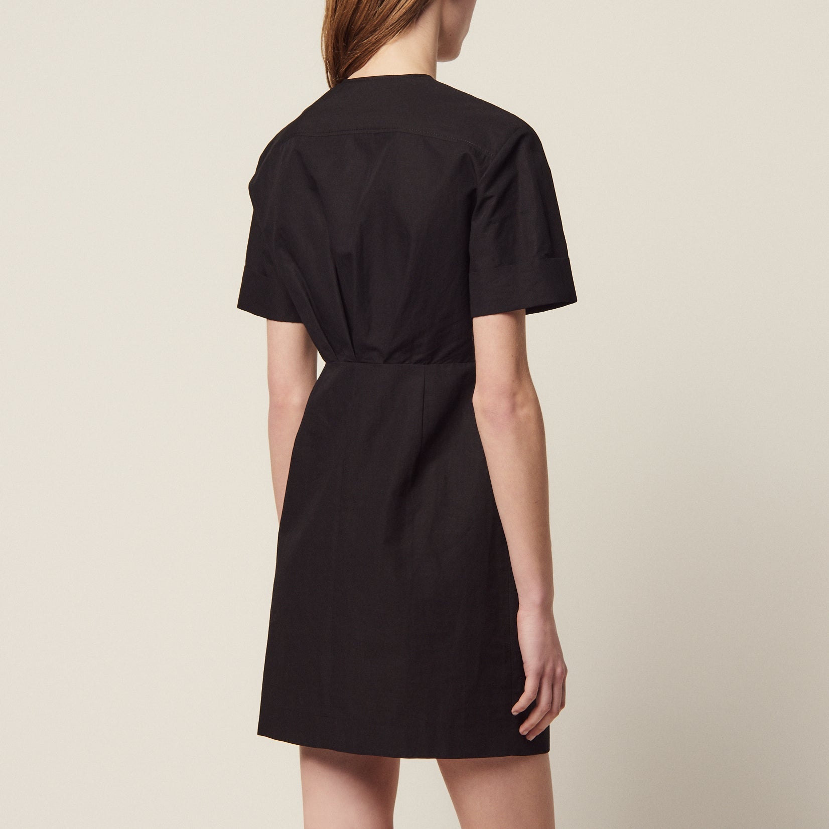Robe courte ornée d'œillets entrelacés Faume - seconde main