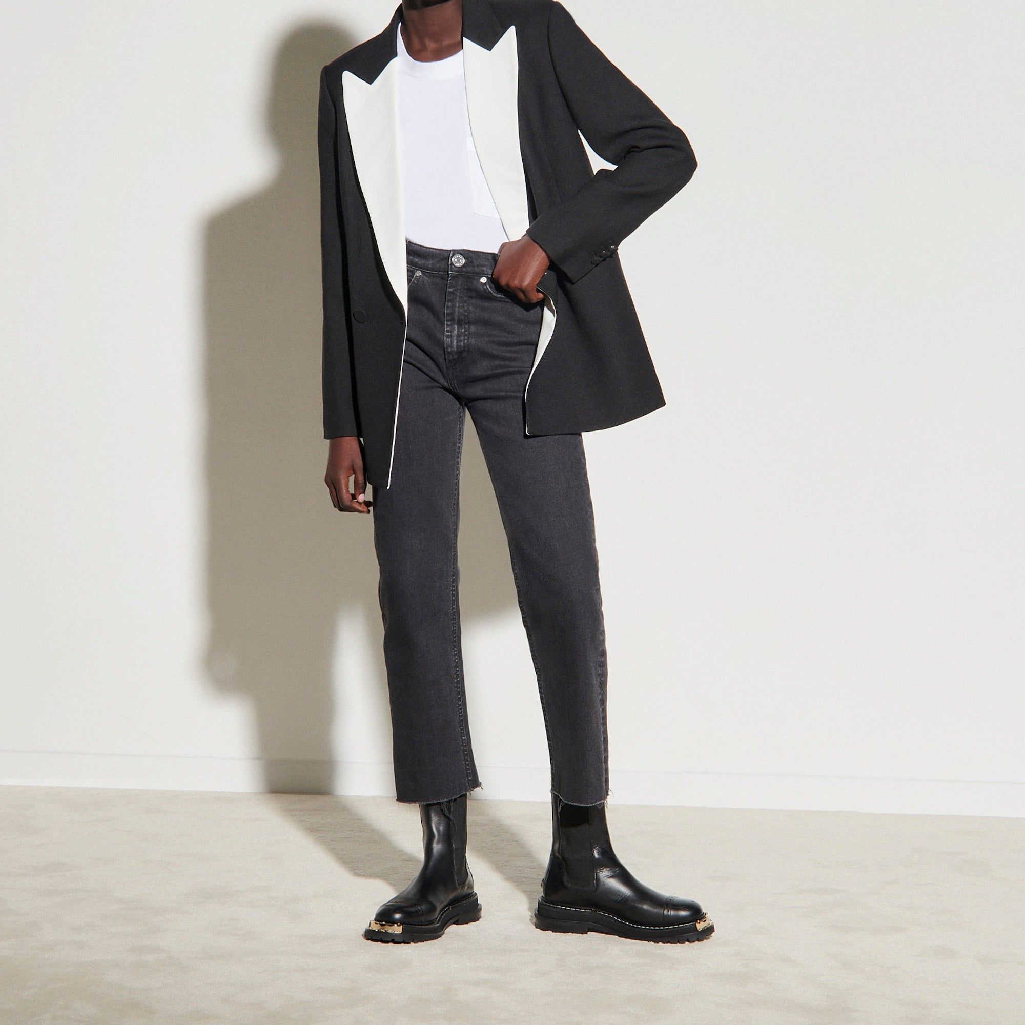 Veste tailleur au revers contrasté Faume - seconde main